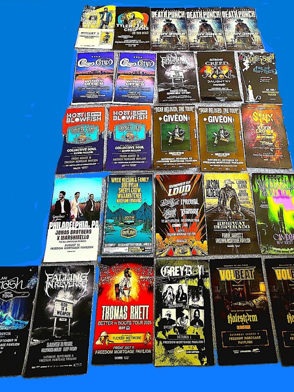 (26) Concert Tour Poster LOT 11"x17" Authentic